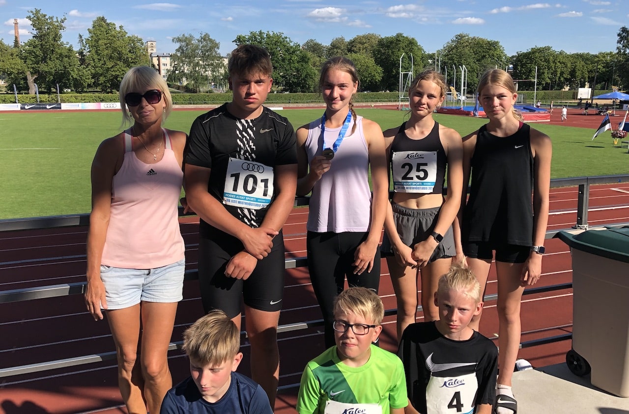 emma-kathrina-hein-tuli-mitmev-istluses-eesti-meistriks-l-nlane-ee